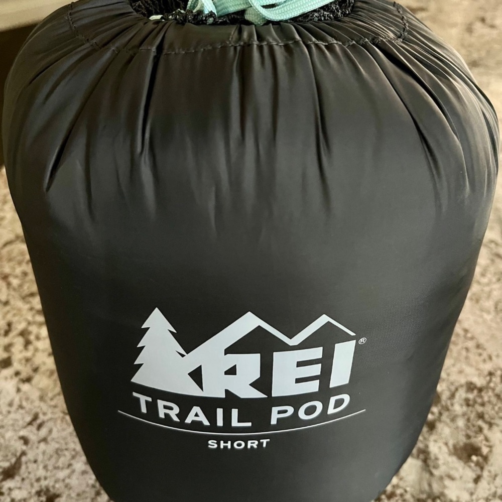 Used once in a camper REI Co-op Trail Pod sleeping bag short. GREAT CONDITION!